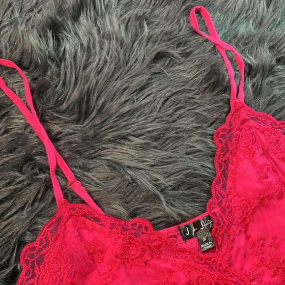 Pink sheer panel lace tank - Picture 3 of 9